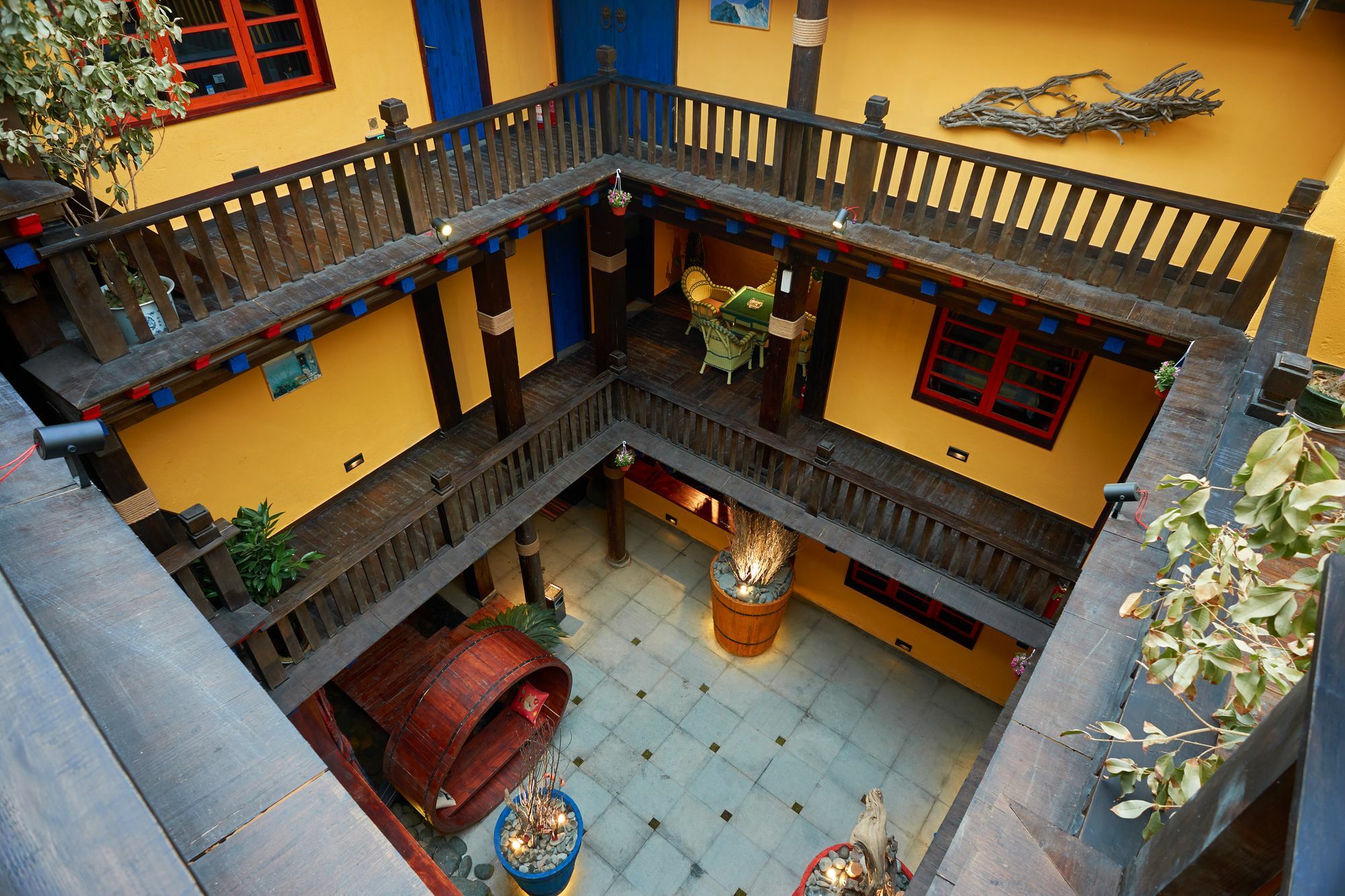 Jiumi Snow Mountain Original Art Hotel Shangri-La Exterior photo